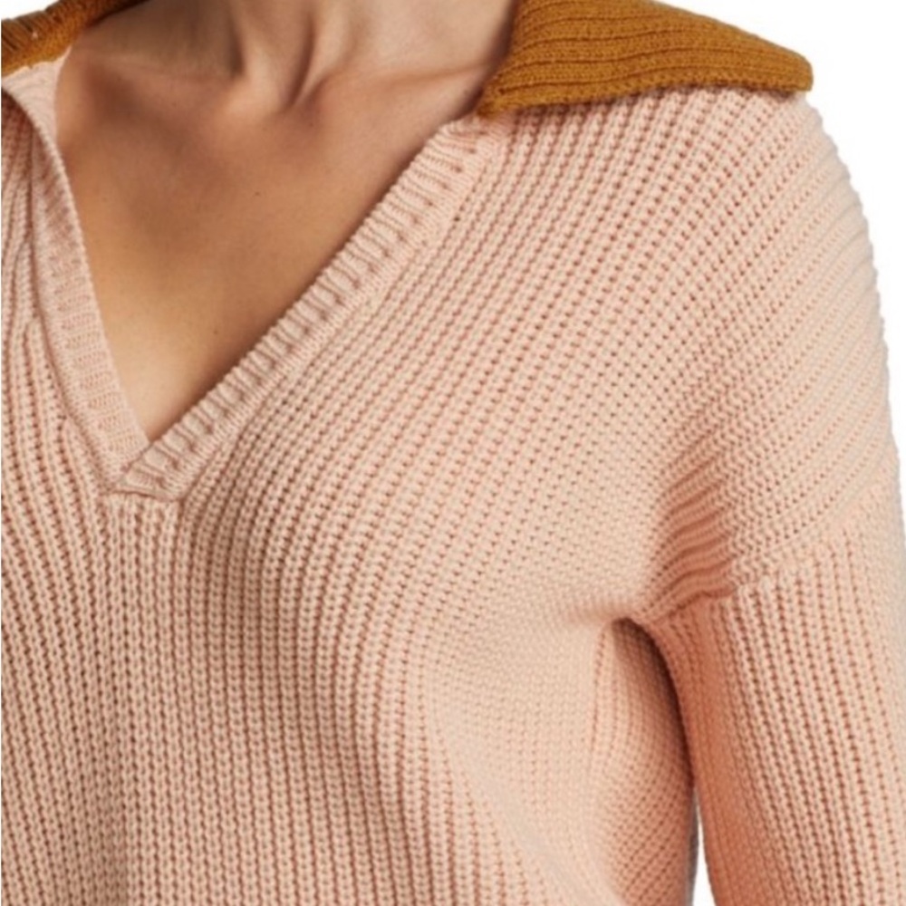 Baum Und Pferdgarten sweater- like new!